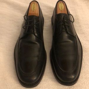 Cole Haan black lace up shoes Nike Air cushion